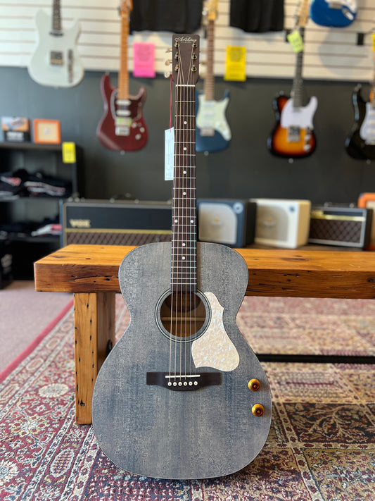 Art & Lutherie Legacy Q-Discrete Acoustic Guitar Denim Blue