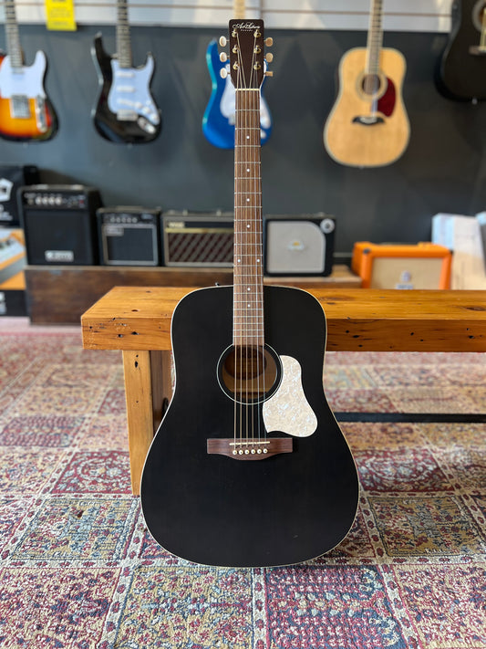 Art & Lutherie Americana Acoustic Guitar Faded Black USED with Pickup