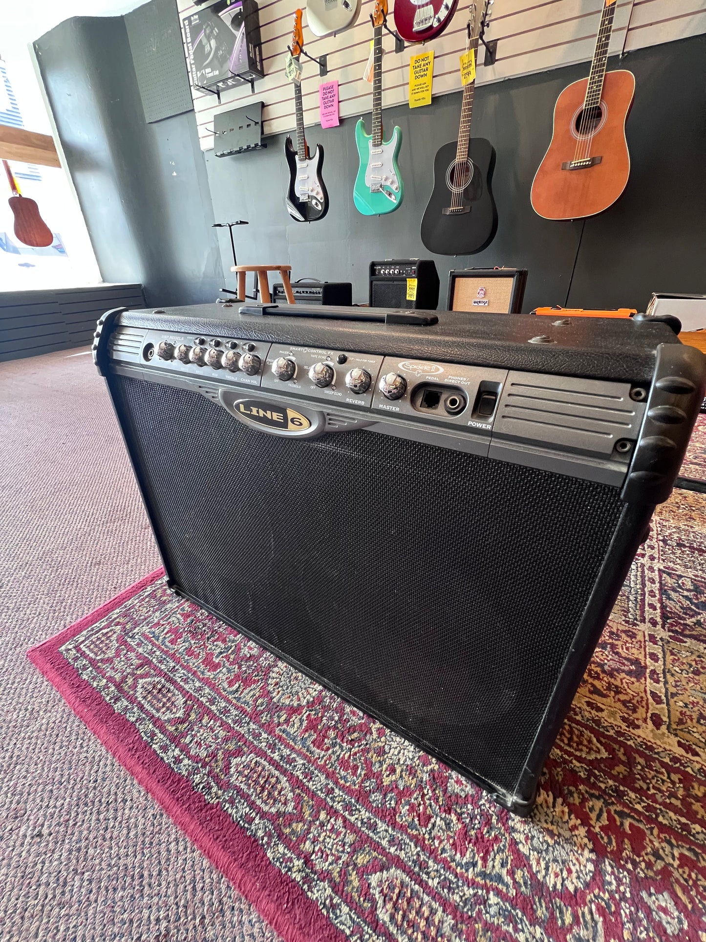 Line 6 Classic Spider 2 Guitar Amplifier USED