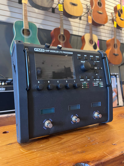 Fractal FM3 Amp and Effects Modeler (1st Gen) USED