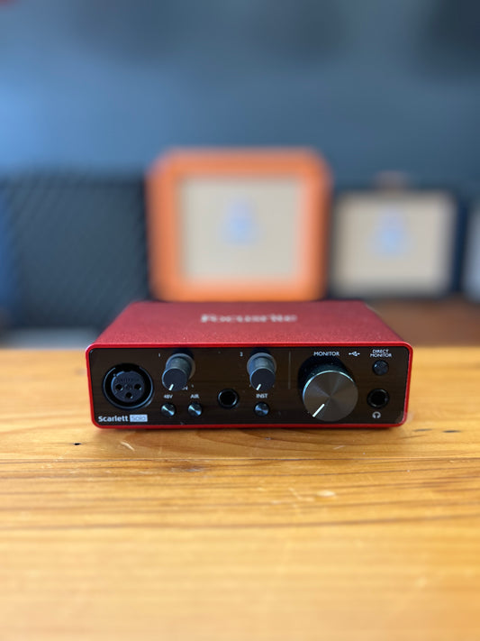 Focusrite Scarlet SOLO Audio Recording Interface 3rd Gen. USED