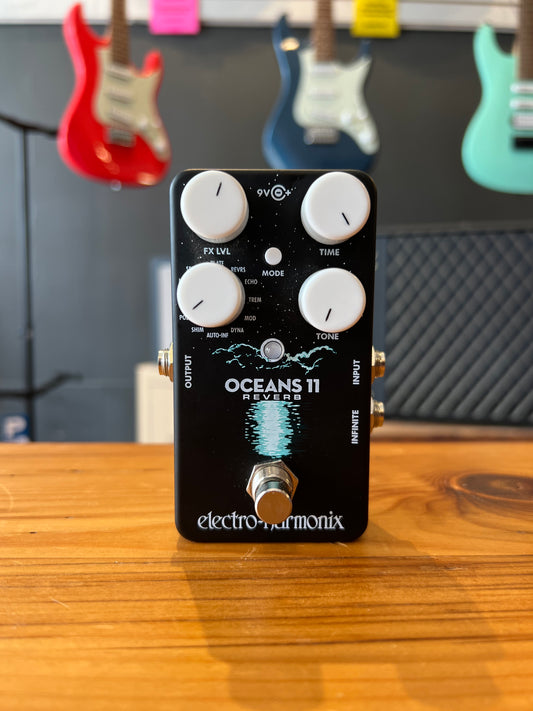 Electro-Harmonix Oceans 11 Reverb Pedal USED