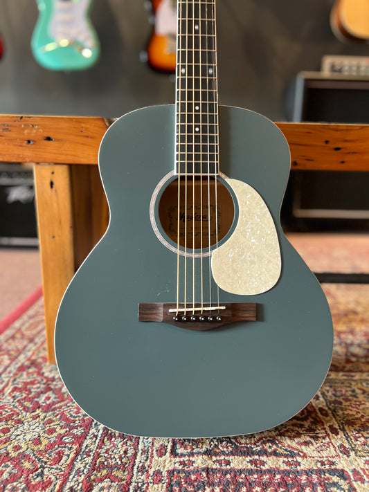 Madera 3/4 Acoustic Guitar Grey