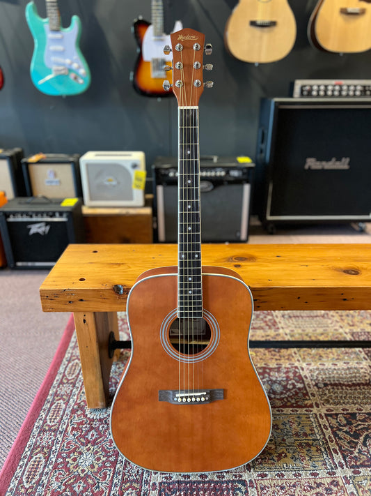 Madera Acoustic Guitar Brown