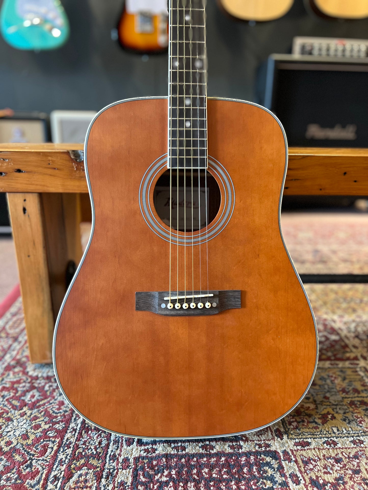 Madera Acoustic Guitar Brown