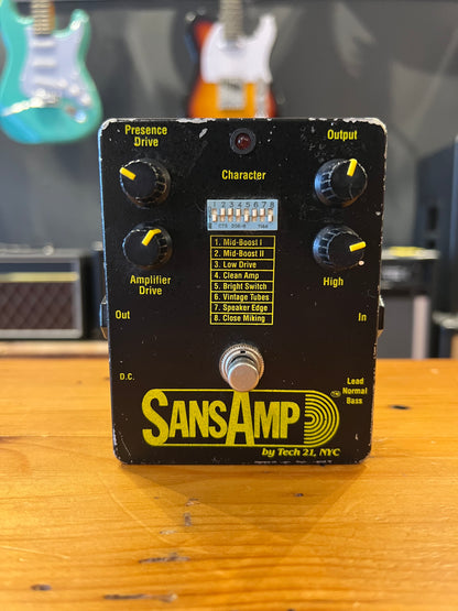 Tech 21 Sans Amp Amplifier Effects Pedal USED