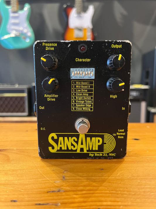 Tech 21 Sans Amp Amplifier Effects Pedal USED