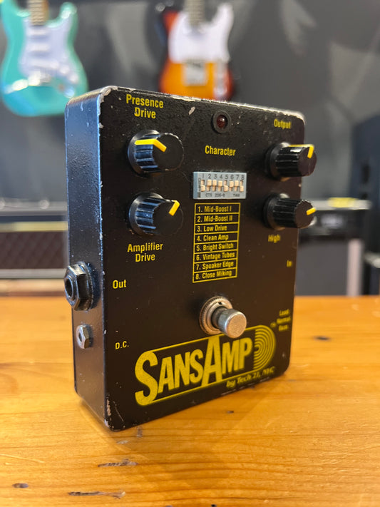 Tech 21 Sans Amp Amplifier Effects Pedal USED