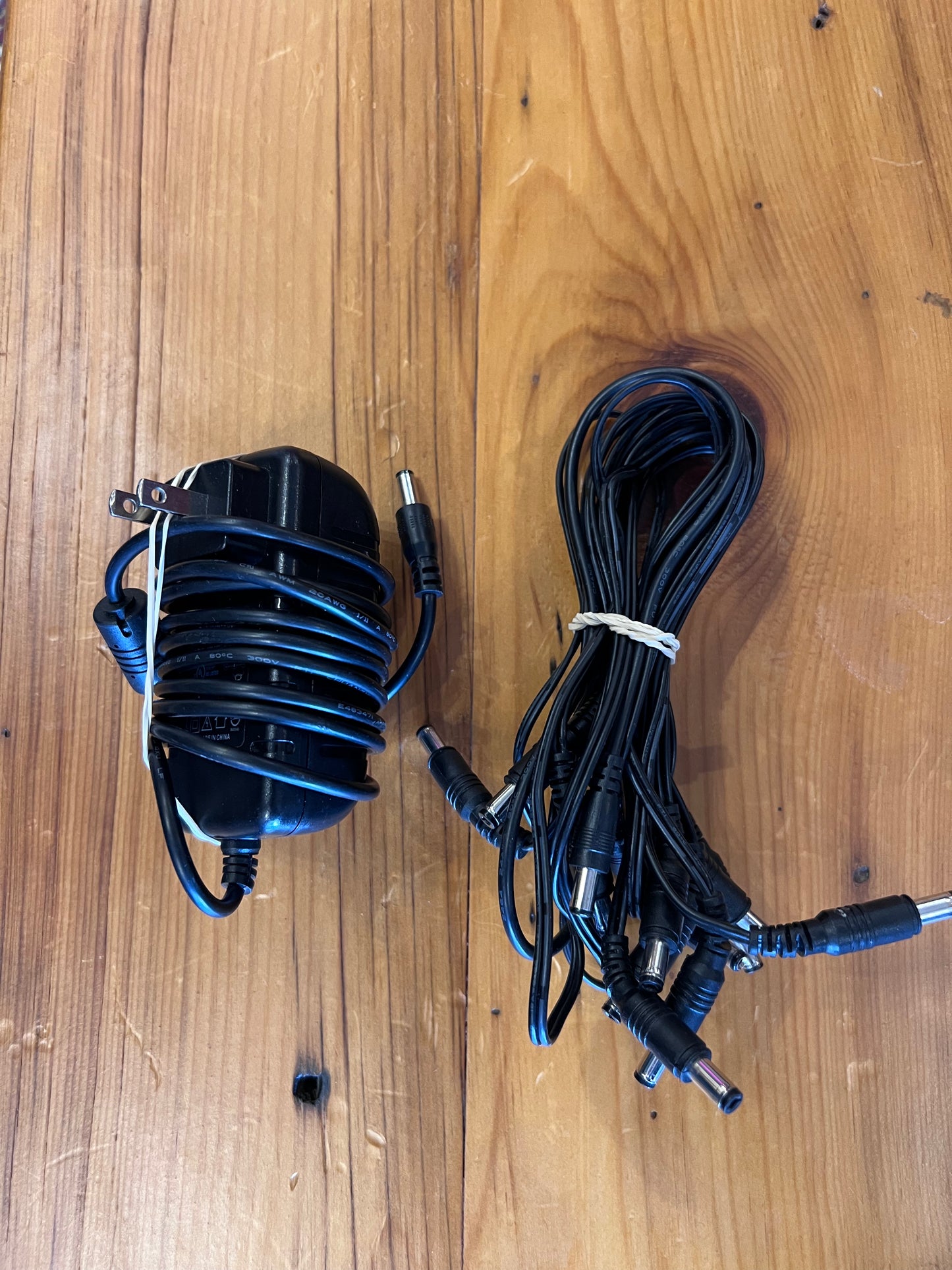 ART ISO-8U Isolated Pedal Power Supply USED