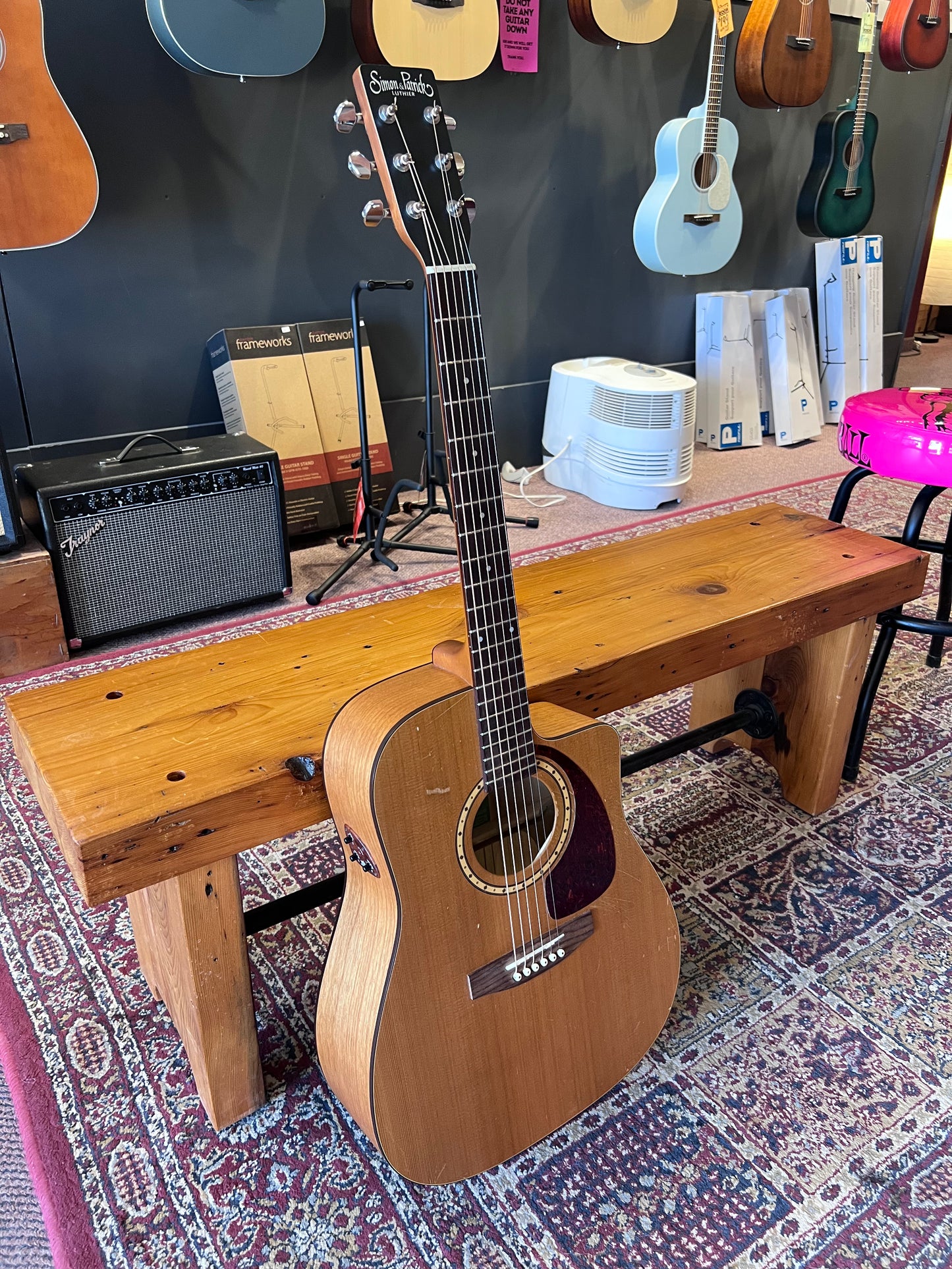 Simon & Patrick Acoustic Cutaway USED