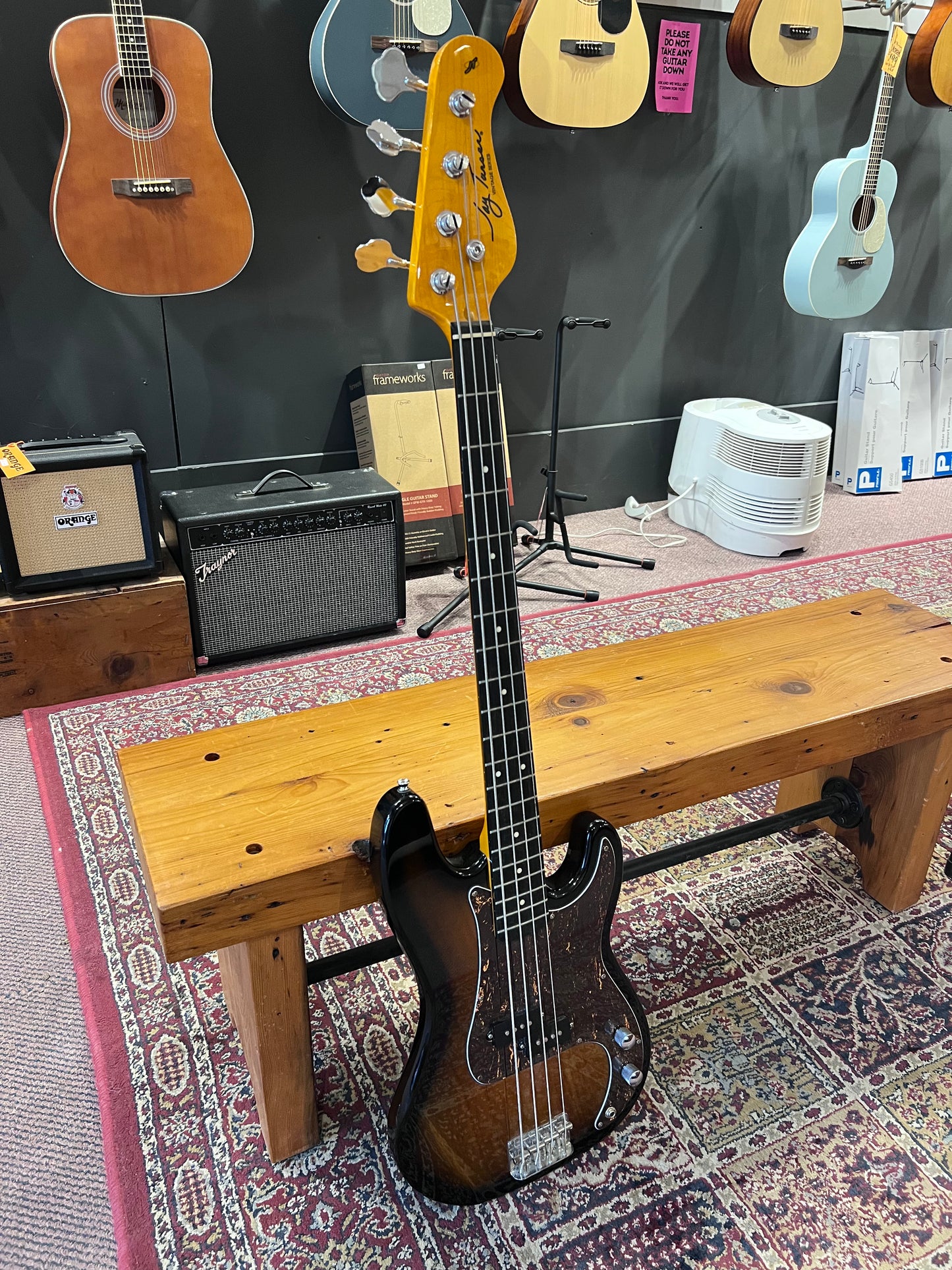 Jay Turser P-Bass Guitar Sunburst USED