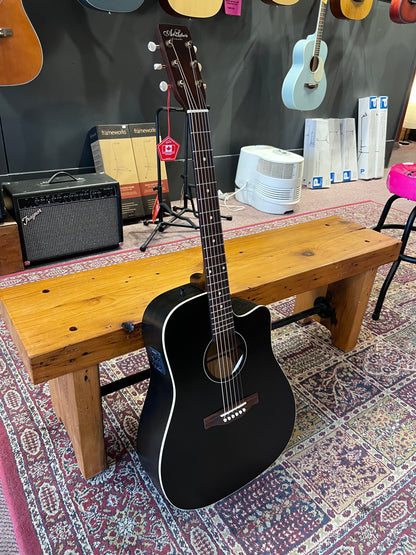 Art & Lutherie Americana Acoustic Guitar Faded Black CW (Discounted SF)