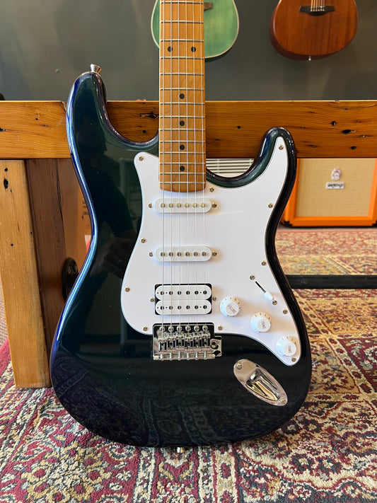 Groove Strat Style Electric Guitar Metallic Blue into Green Finish