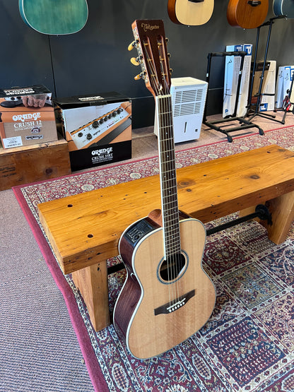 Takamine GY51E-NAT Acoustic Guitar USED