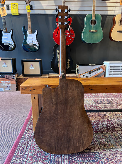 Madera Acoustic/Electric Cutaway Guitar Worn Brown USED