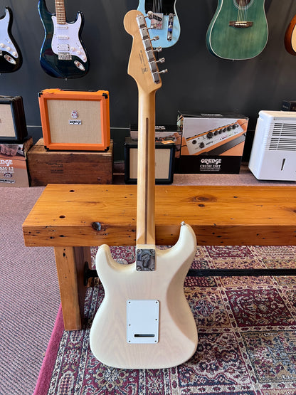 2024 Fender Player II 70th Anniversary Stratocaster White Blonde USED