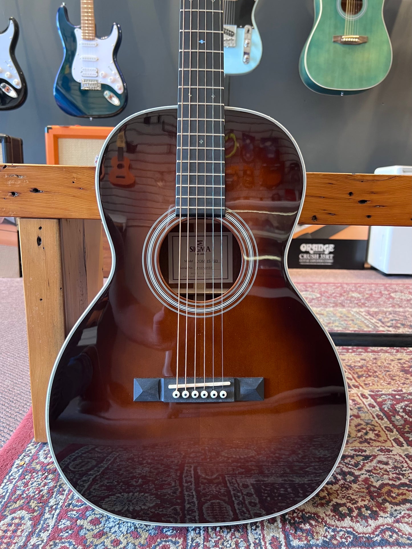 Sigma 1 Series Solid Sitka Spruce Top Parlour Acoustic Guitar, Sunburst B-STOCK