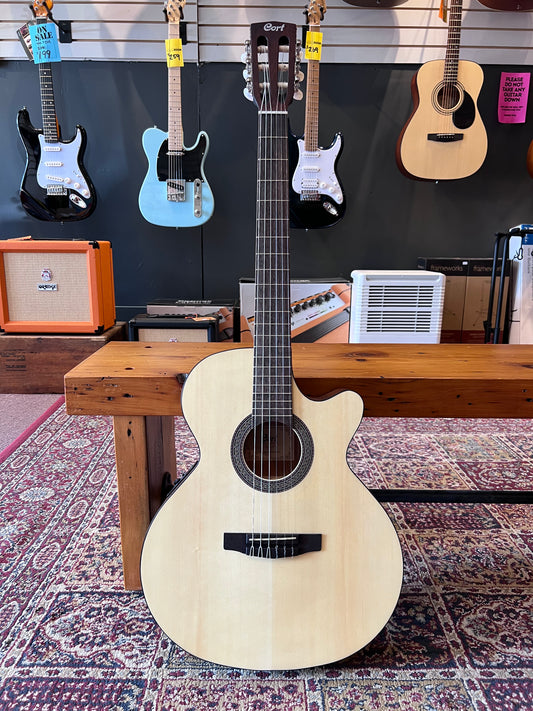 Cort Classic Series Spruce Top Acoustic Classical Guitar, Open Pore